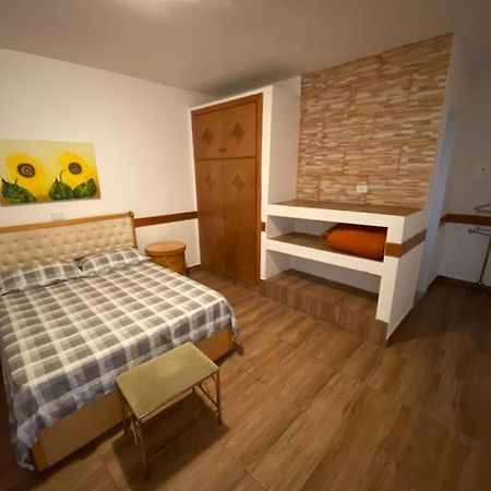 Eduardos Park Hotel Cotia  Buitenkant foto