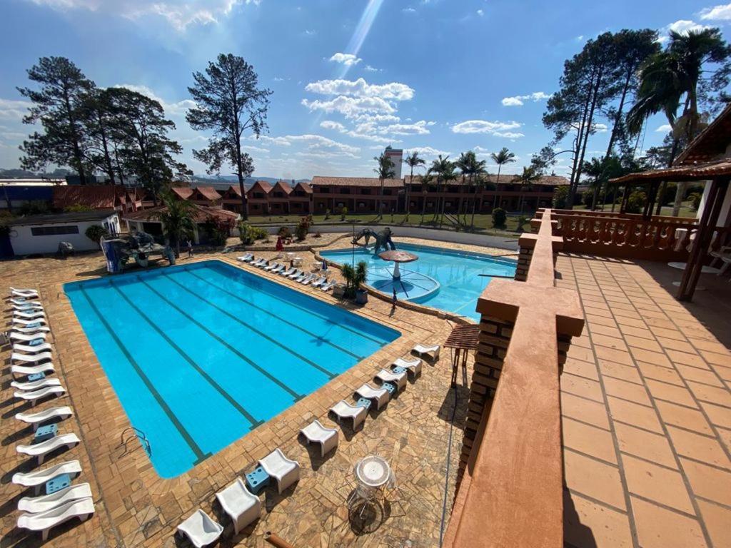 Eduardos Park Hotel Cotia  Buitenkant foto