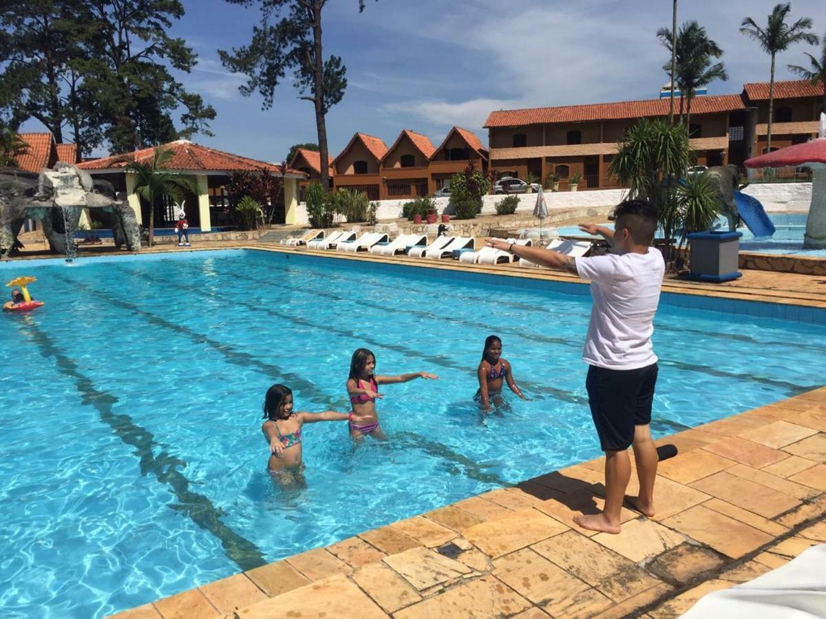 Eduardos Park Hotel Cotia  Buitenkant foto